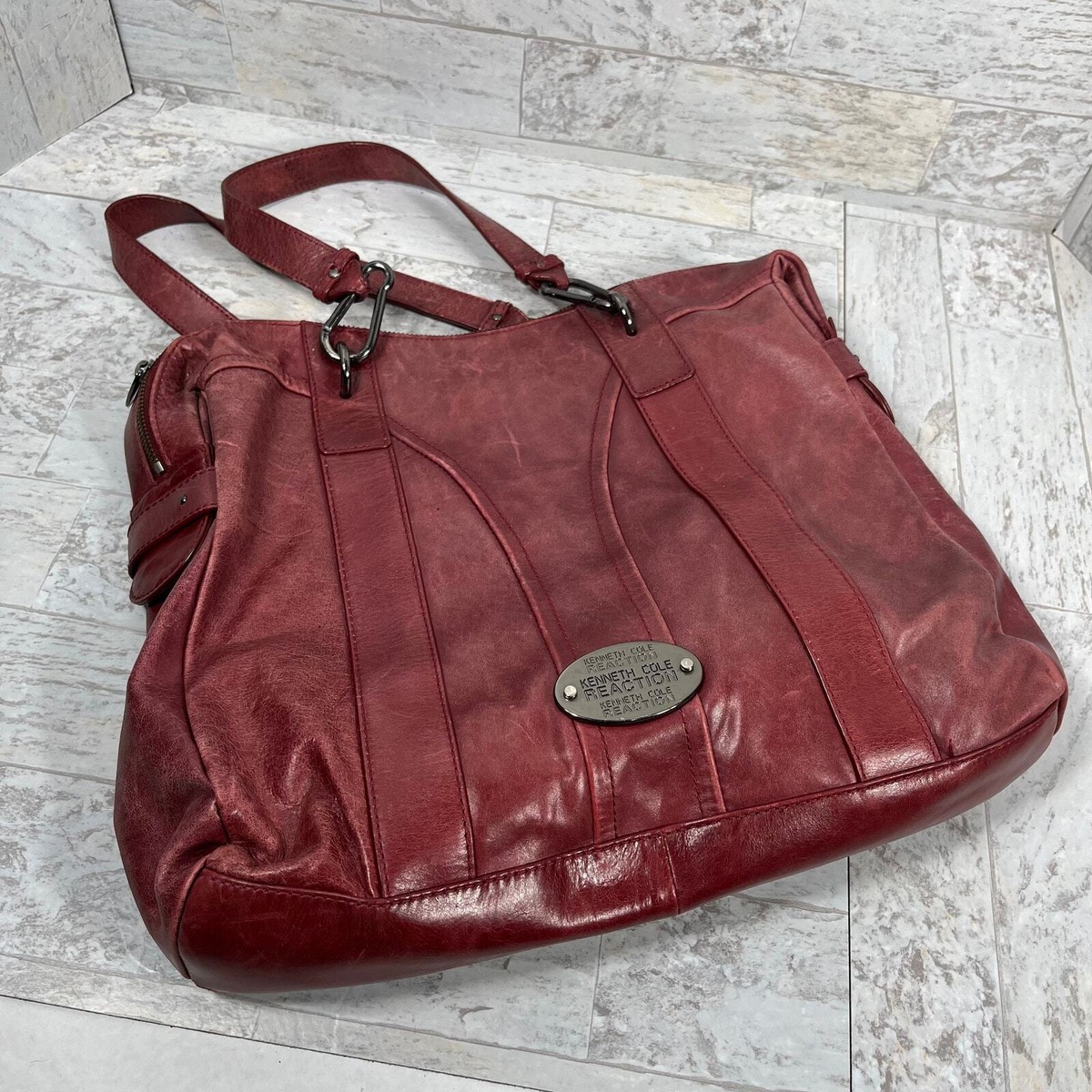 Kenneth Cole Reaction Satchel Shoulder Bag Womens Red Leather