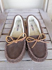 Minnetonka brown leather fur-lined moccasins Women's 11
