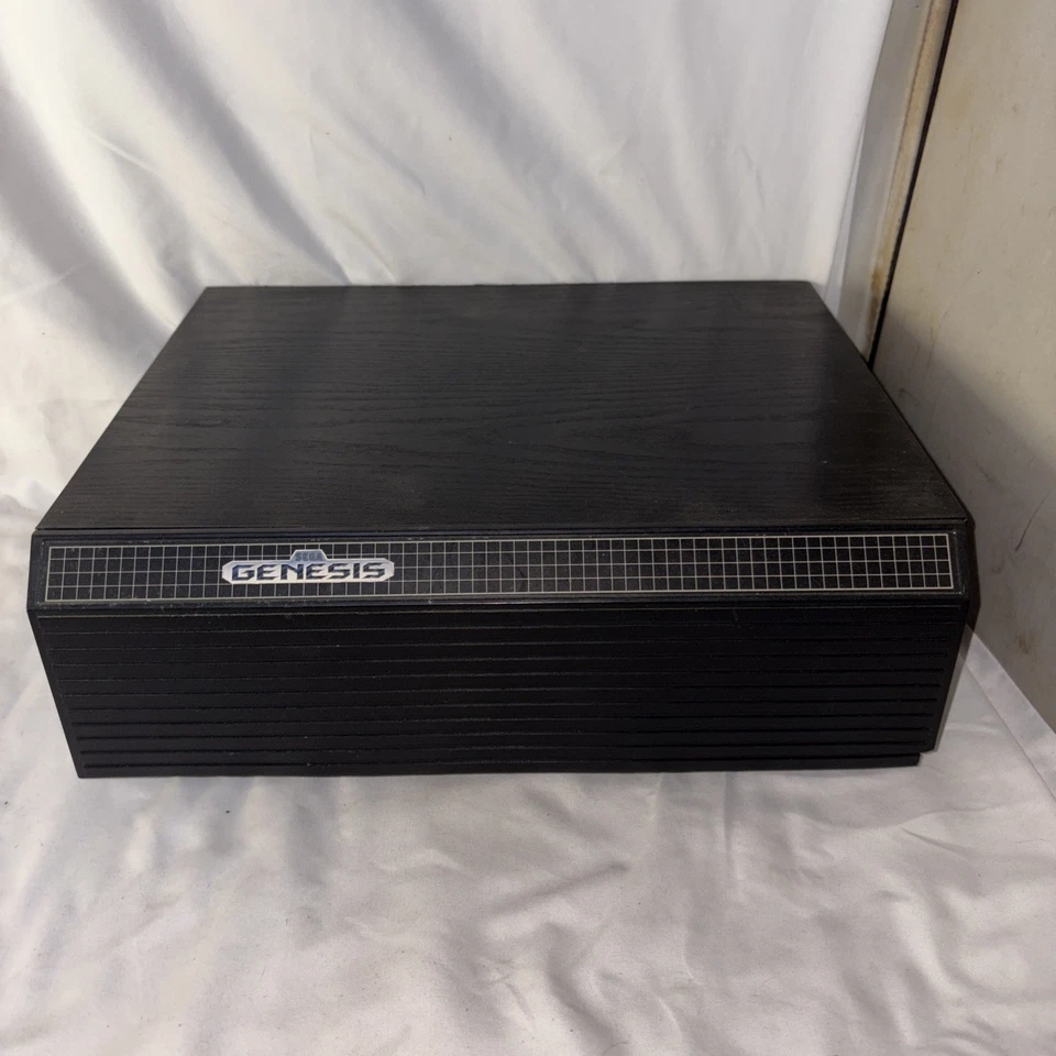 1992 年世嘉 Genesis 36 游戏存储盒抽屉柜支架 — 第 2/4 张图片