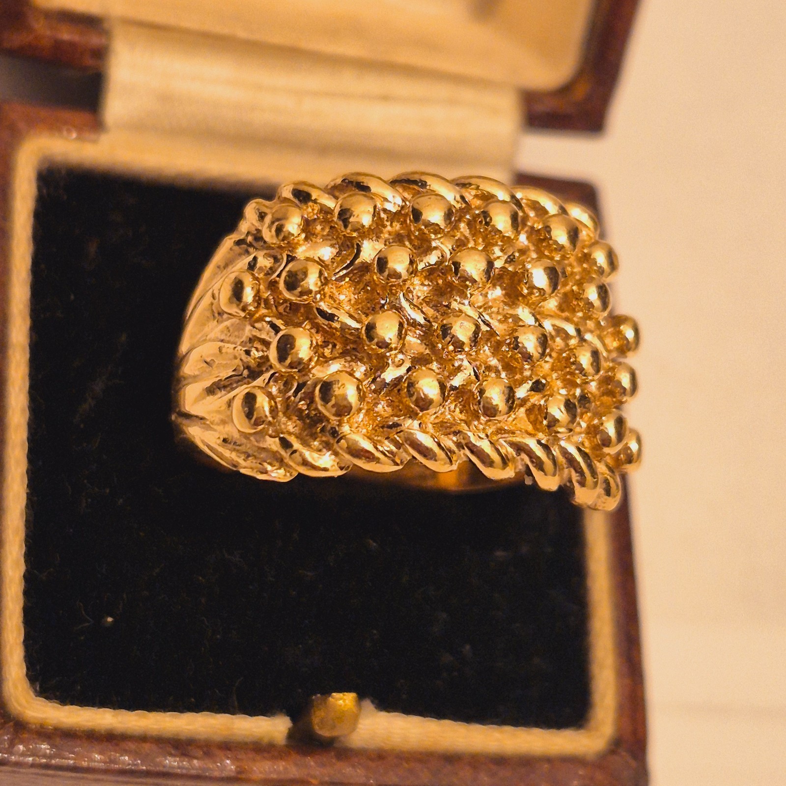 9ct Yellow Solid Gold 4 Row Keeper Ring - image 3