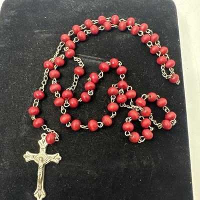 ROSARY RED WOODEN BEADS Catholic Necklace HOLY LAND Crucifix Rosaries JERUSALEM