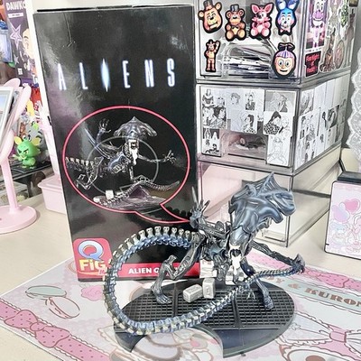 Quantum Mechanix QMX Alien Queen 7'' Q-Fig Max Elite Vinyl Figure