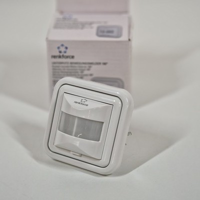 Renkforce 4016139070186 Unterputz PIR-Bewegungsmelder 160 ° Relais Weiß IP20