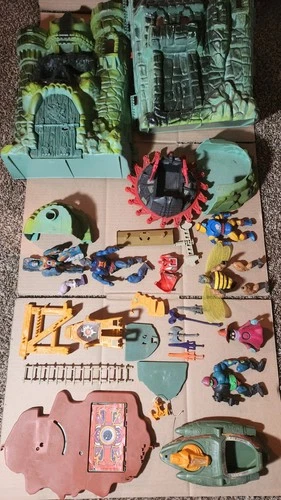 Vtg 80s MOTU Castle GraySkull 1981 He-Man Masters of the Universe Read Descript