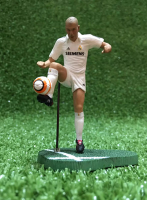 FT CHAMPS Real Madrid CF Zinedine Zidane 3 in Football Player