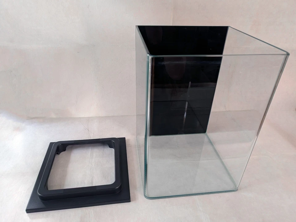 *GREAT* Marineland Portrait Glass LED Aquarium Kit, Nano Fish Tank 6 Gallons - Image 4 of 4