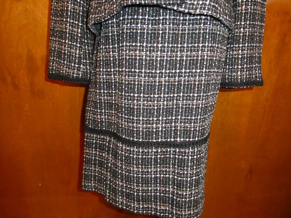 Chaqueta y falda para mujer Bergamo by EBI en negro, marrón y blanco talla 14 (se adapta a 12) Foto 3 de 4