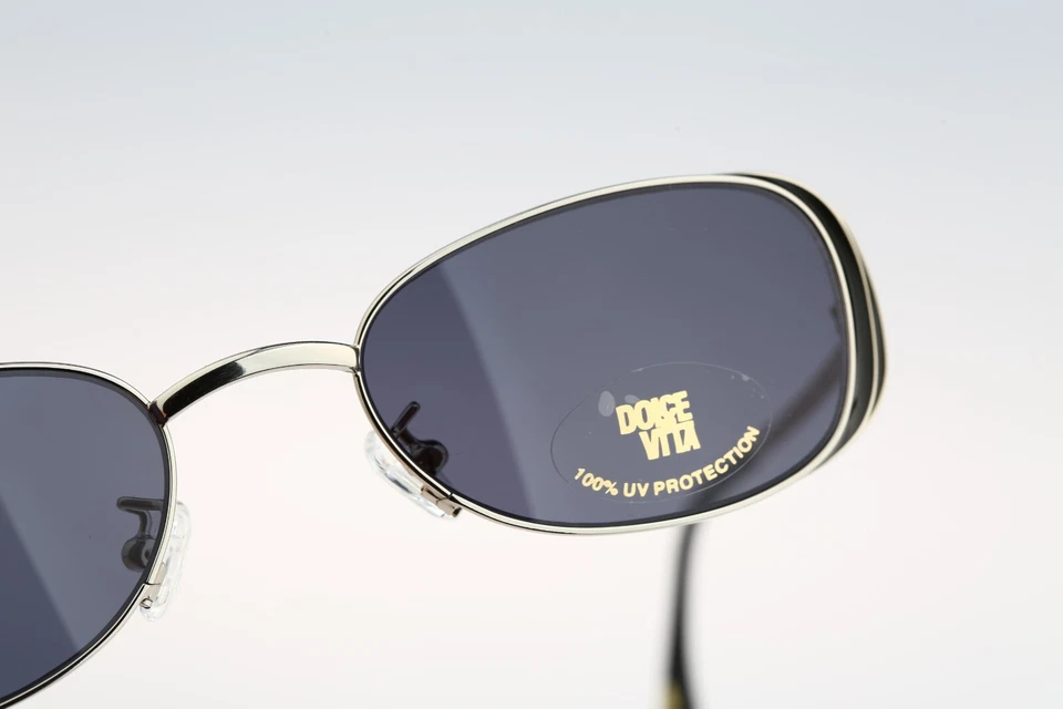 Dolce Vita C-03 DVS-53, Vintage 90s side shields small slim rectangle sunglasses - Image 4 of 4