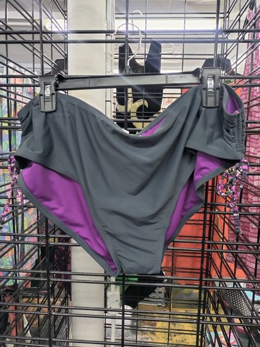 Women's Swimming Bottoms, Gray, New, Brand Everlast, Size 24W - Picture 4 of 4