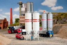 130476 Faller HO Kit of two Industrial Silos - NEW