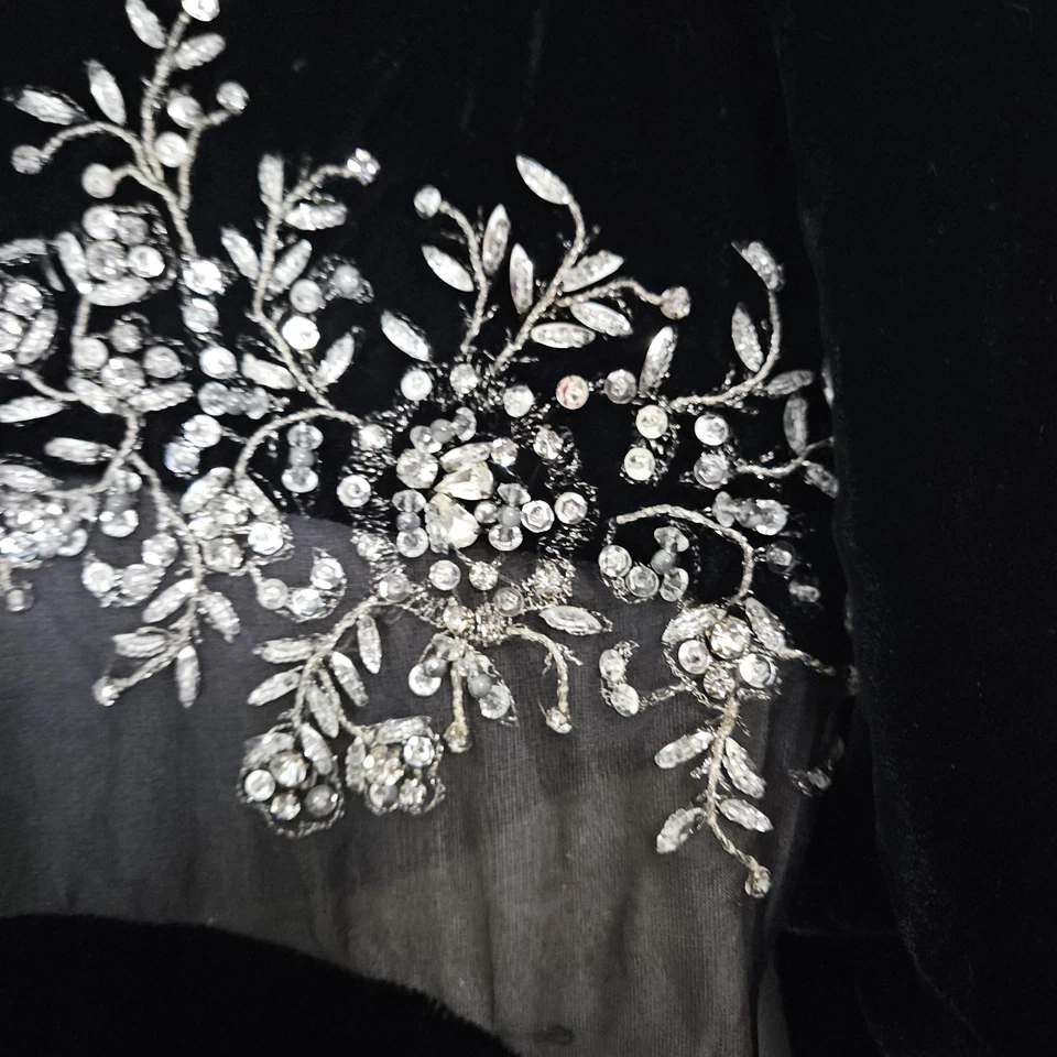 复古 20 世纪 50 年代凯茨第一大道丹佛黑色天鹅绒水钻礼服精品 — 第 4/4 张图片