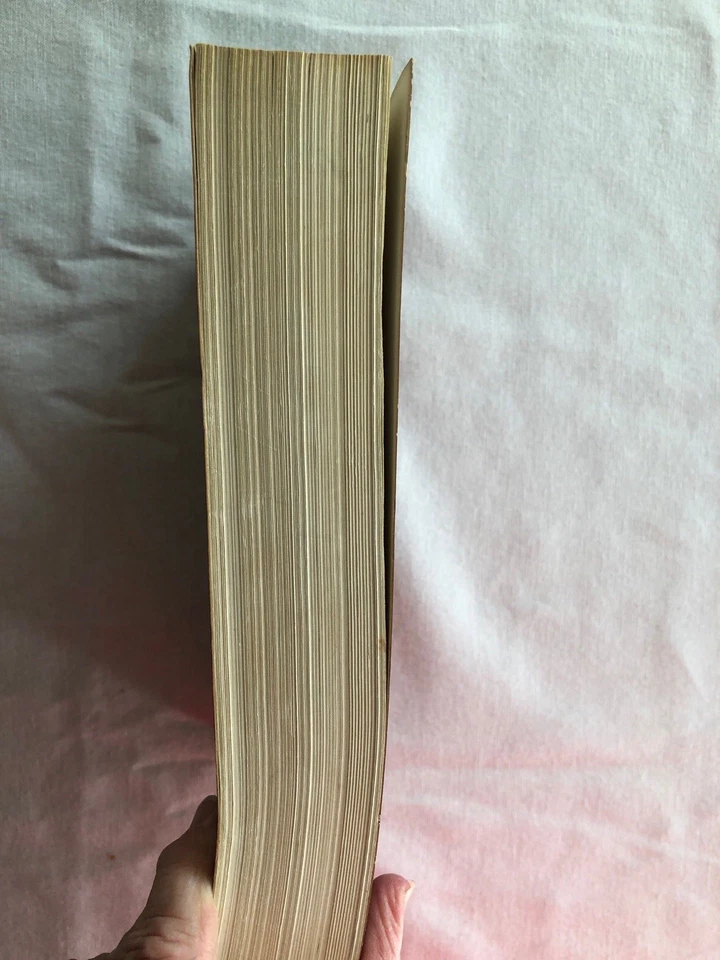 The Living Bible in Kwikscan (1989, Paperback) - Image 4 of 4