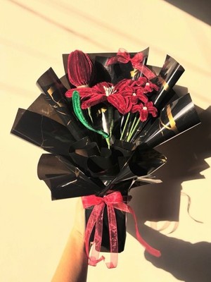 HANDMADE LILY TULIP PIPE CLEANER FLOWERS BOUQET
