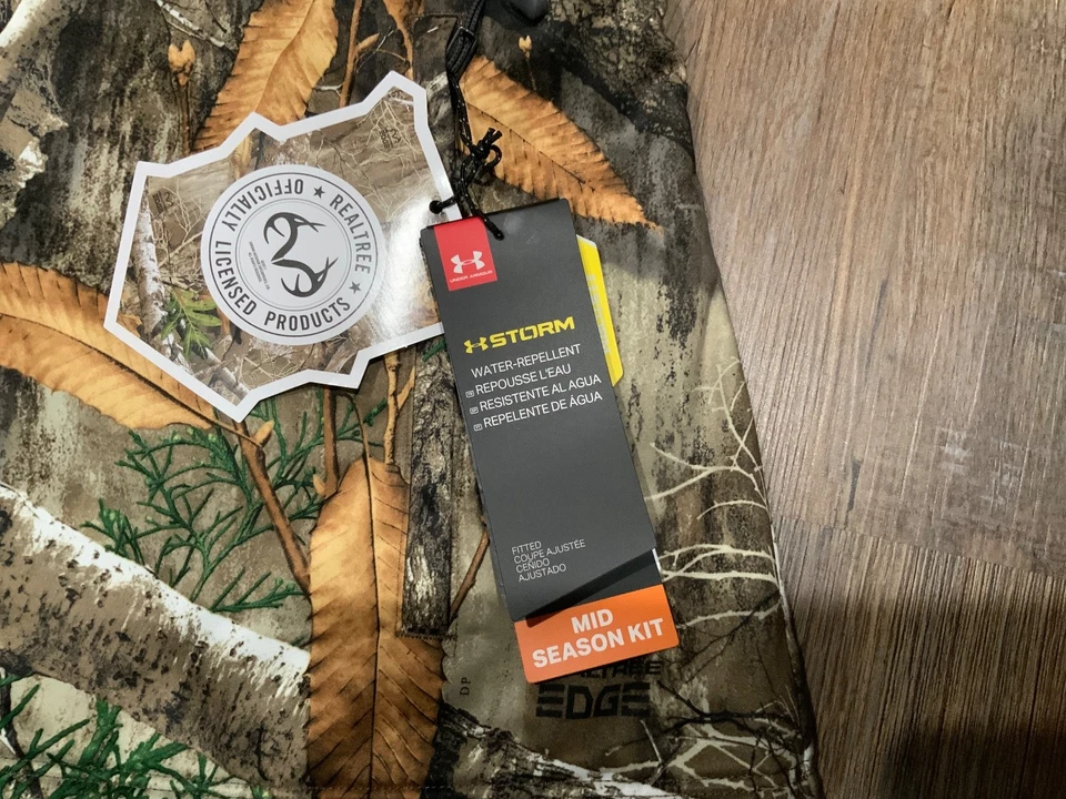 Under Armour  RealTree Edge Camo Hunting Hooded Jacket 1316696-991 Women's XL - Image 2 of 4