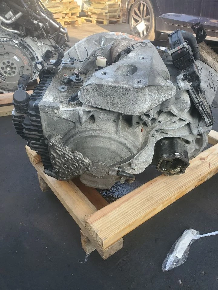 Used Automatic Transmission Assembly fits: 2024 Ram Promaster 1500 van AT Grade Foto 3 de 4