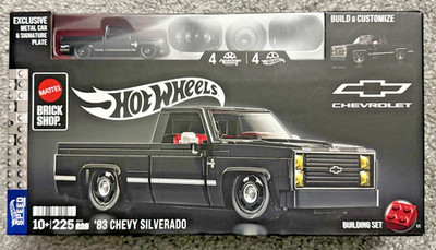 Hot Wheels Mattel Brick Shop '83 Chevy Silverado Building Set 225 PCS Exclusive