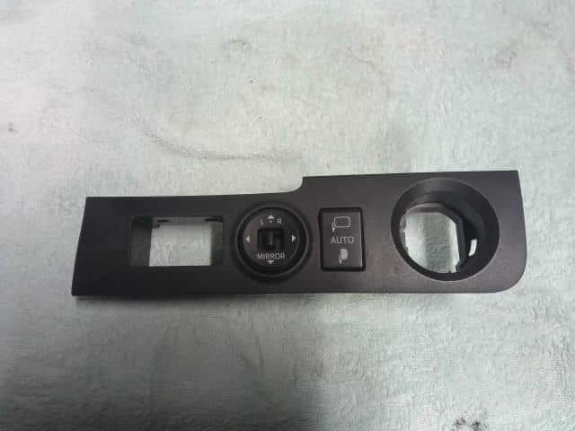Picture 1 of 5