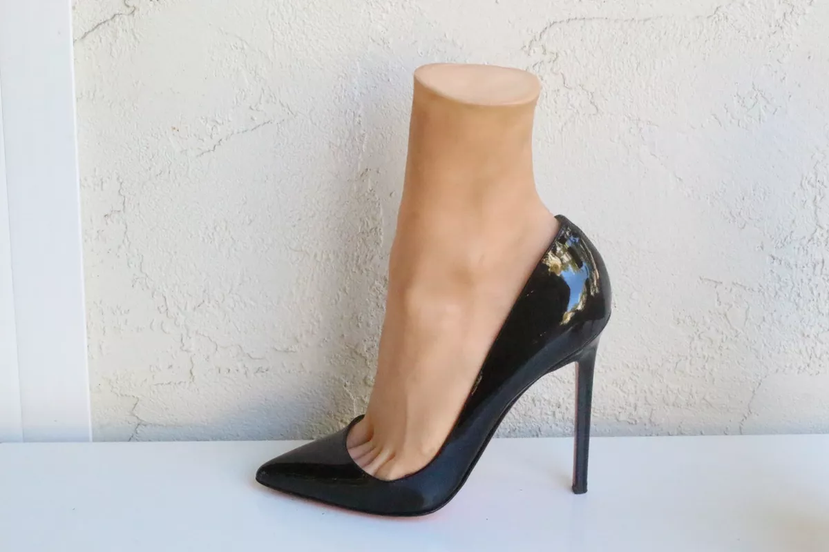 Christian Louboutin Pigalle High Heels Pumps Black Patent Leather Shoes Sz  EU 38