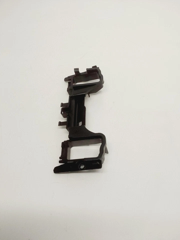 2007 MERCEDES-BENZ E350 DASH CENTER GLOVE BOX BRACKET OEM A2116800472 - Image 4 of 4