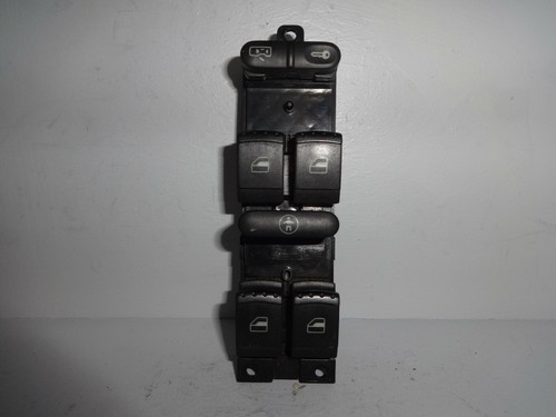 VW Passat 3B 2.3 Syncro Fensterheberschalter Schalter Fenster vorne li 1J4959857