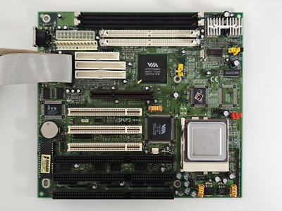 Super Socket 7 Lucky Star 5MVP3 AT ATX AGP Rev 2.1 + AMD K6-2 500 MHZ