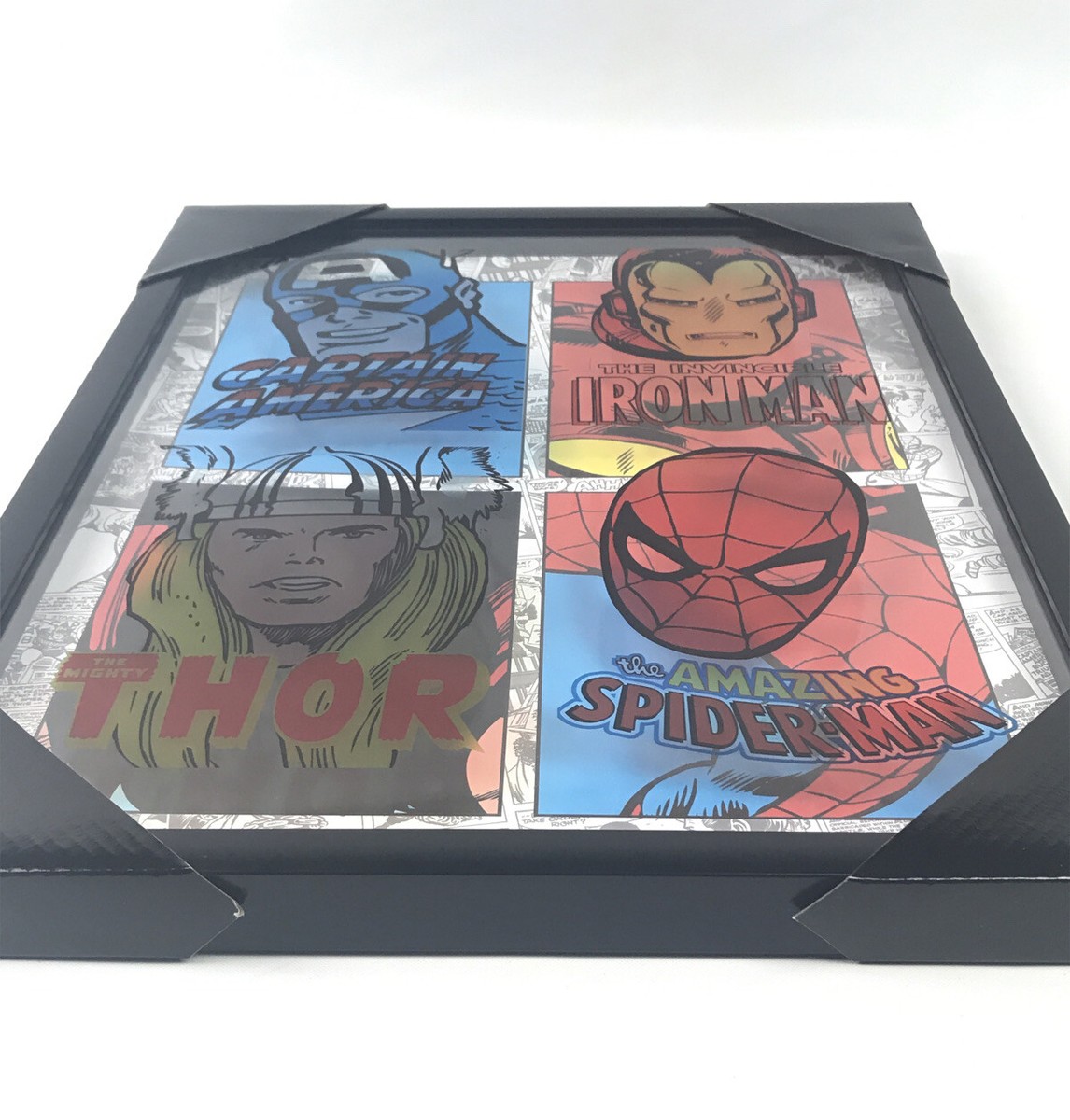 MARVEL Comics AVENGERS Printed 3-D Comic Cover 15