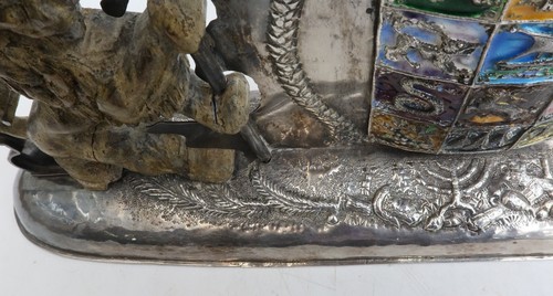 19th Century German Solid Silver Enamel and Wood Hannukah Lamp Judaica - 第 11/24 張圖片
