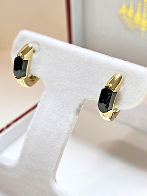 14K Gelbgold Schnapp Creolen Onyx Akzent 5,1 Gramm Huggies Creolen.