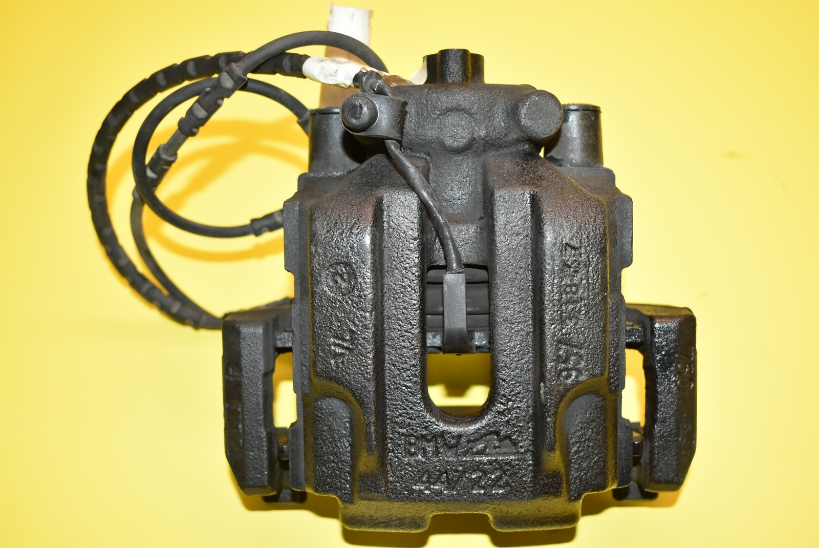 07 08 09 10 11 BMW E90 335i Disc Brake Caliper Right Passenger Rear