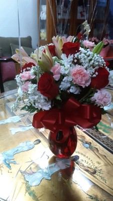 Flowers for the Table: Arrangements and Bouquets for All Seasons