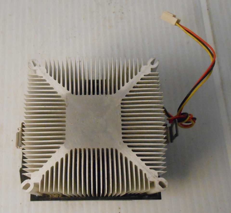 HP 614946-001 Heat Sink and Fan Assembly HP Pavillion AM2 AM3 - Image 3 of 4