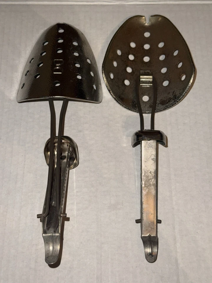 Estirador modelador de árboles de zapatos de metal martillado EKCO vintage de EE. UU. 2 de los años 50 ajustable Foto 4 de 4