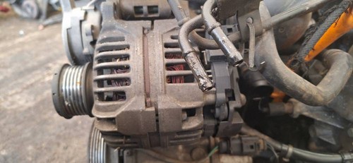Volkswagen Bora 2001 Alternator 038903023l, Genuine #2475905-96