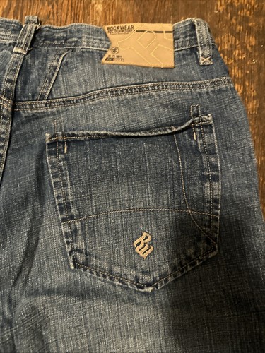 Vintage Y2K Rocawear Jeans Denim Shorts Baggy Hip-Hop Embroidered Skate Size 38 - Picture 8 of 8