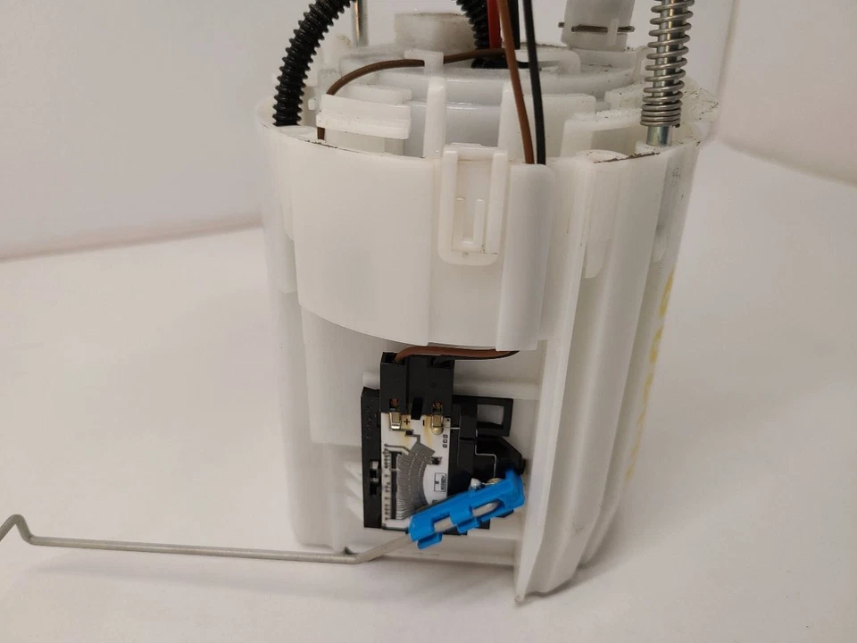 2016 2017 2018 KIA SORENTO Fuel Pump Assembly Tank Mounted - Изображение 2 из 4