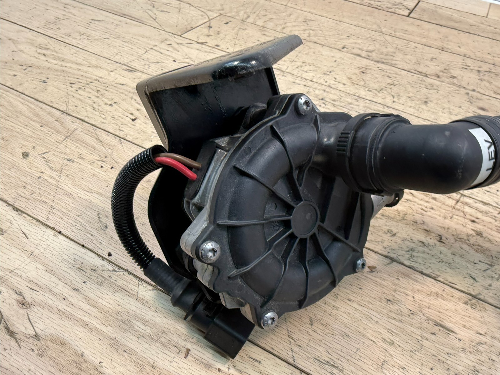 2013 BENTLEY CONTINENTAL GT SECONDARY AIR INJECTION PUMP 3W0131083B OEM