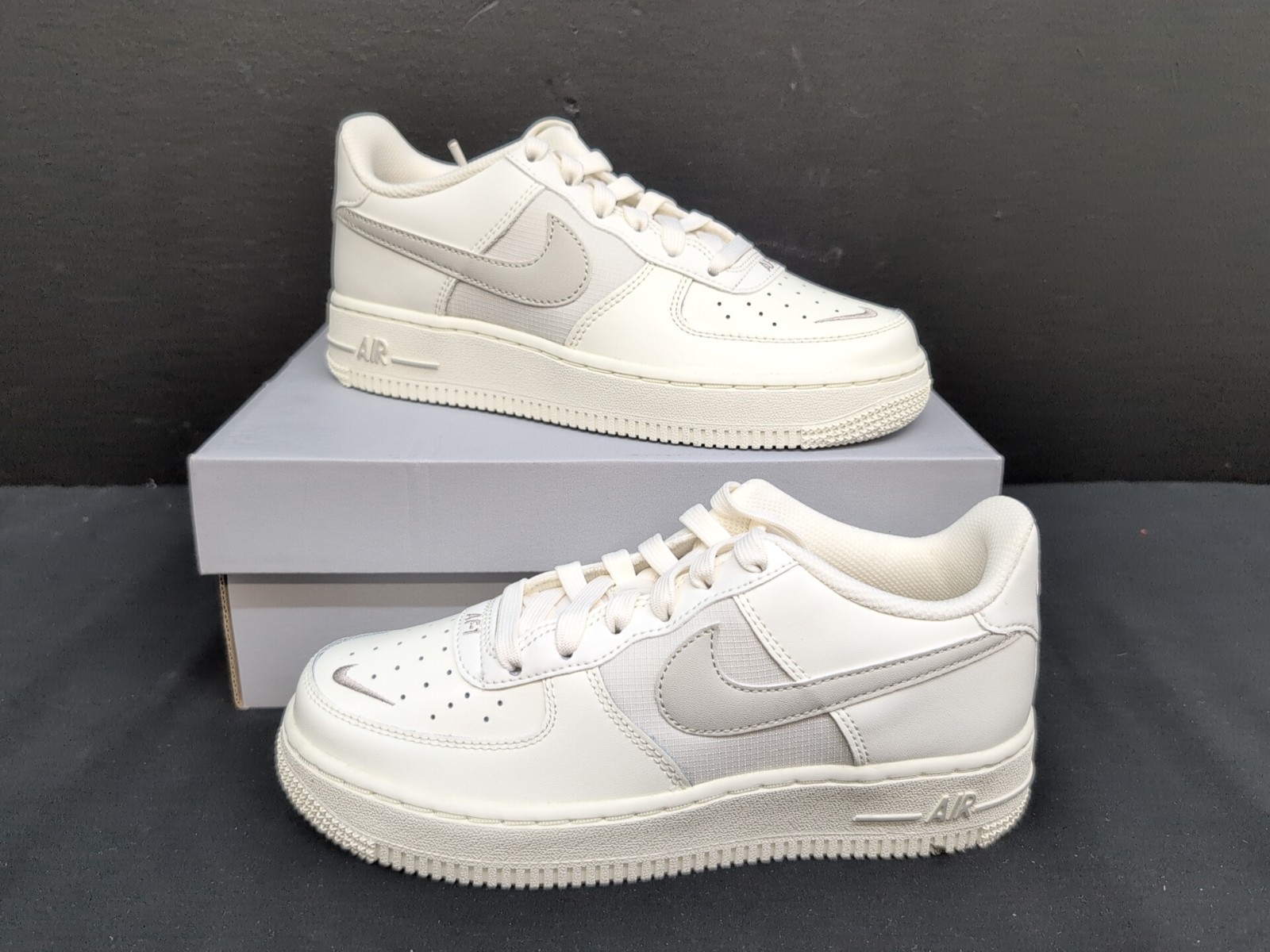 Nike Air Force 1 GS Kids Casual Shoes US 4Y Sail & Light Bone IB7688-100