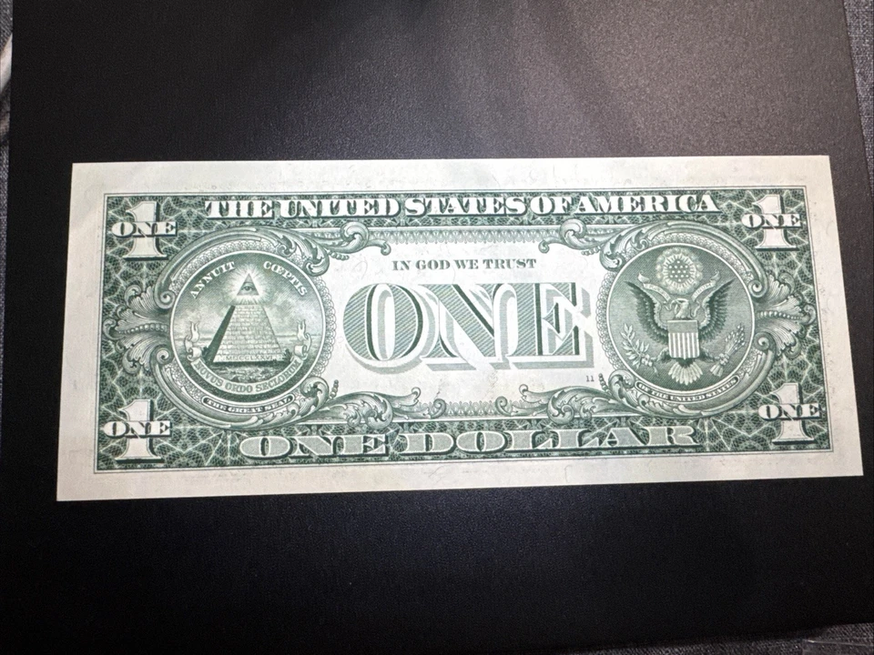 1999  $1 One Dollar Federal Reserve Low Run  STAR NOTE L01735837* UNCIRCULATED🔥 - Image 4 of 4