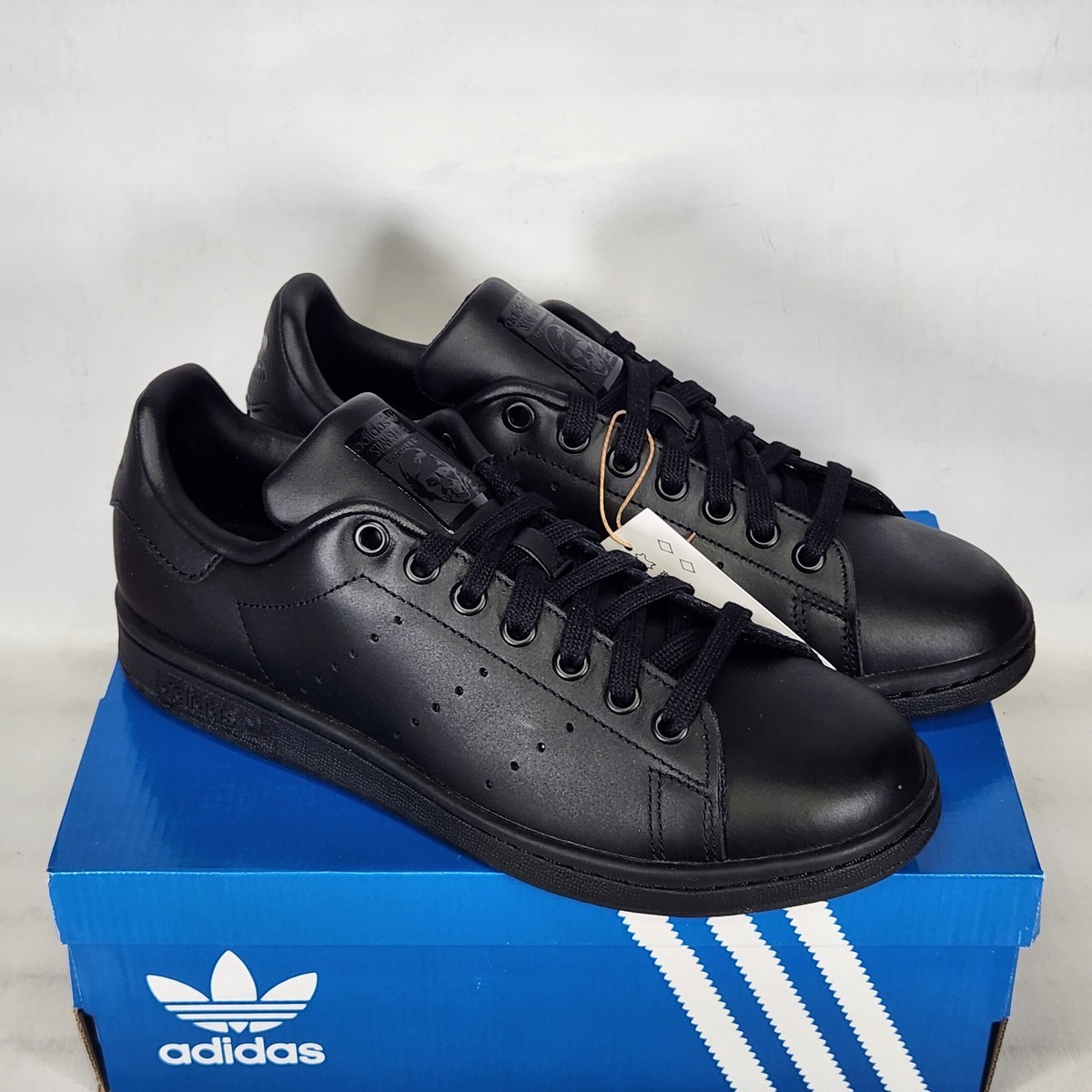 Size 7 - adidas Stan Smith - Triple Black / Core Black - M20327 | eBay