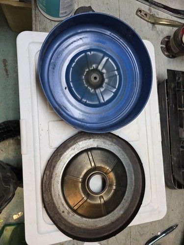 Ford 6 Cylinder 200cu In. Air Cleaner - Picture 6 of 21