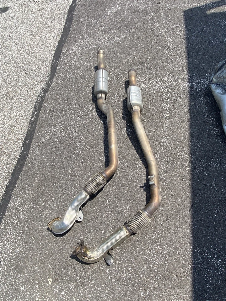JUEGO DE TUBOS DE ESCAPE DELANTEROS FLEXIBLES OEM 18-23 AUDI S4 S5 B9 Foto 2 de 4