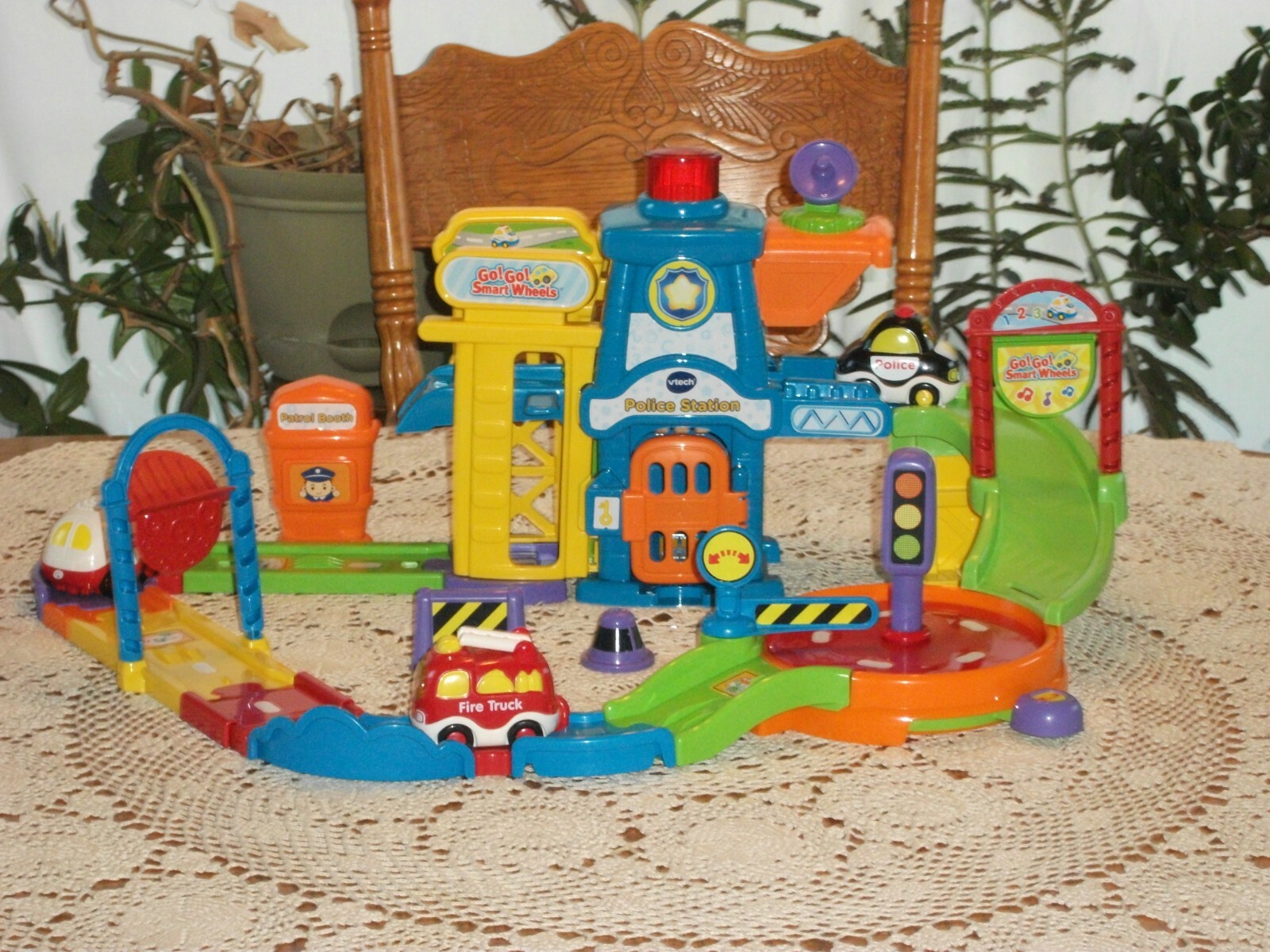 vtech go go smart wheels police station playset