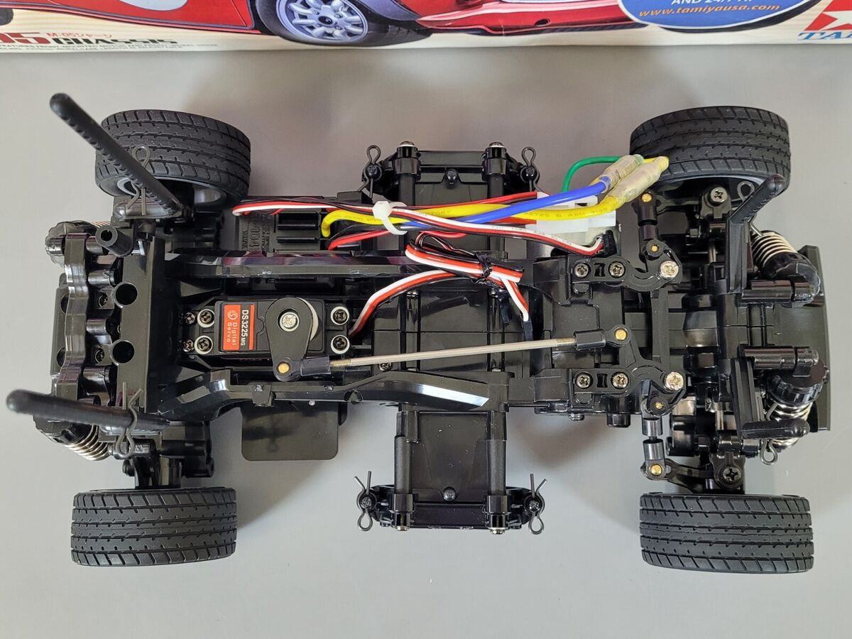 Tamiya 1/10 RC Mini Cooper Racing M05 Chassis with ESC Servo Tamiya 1/10 RC Mini Cooper Racing M05 Chassis with ESC Servo