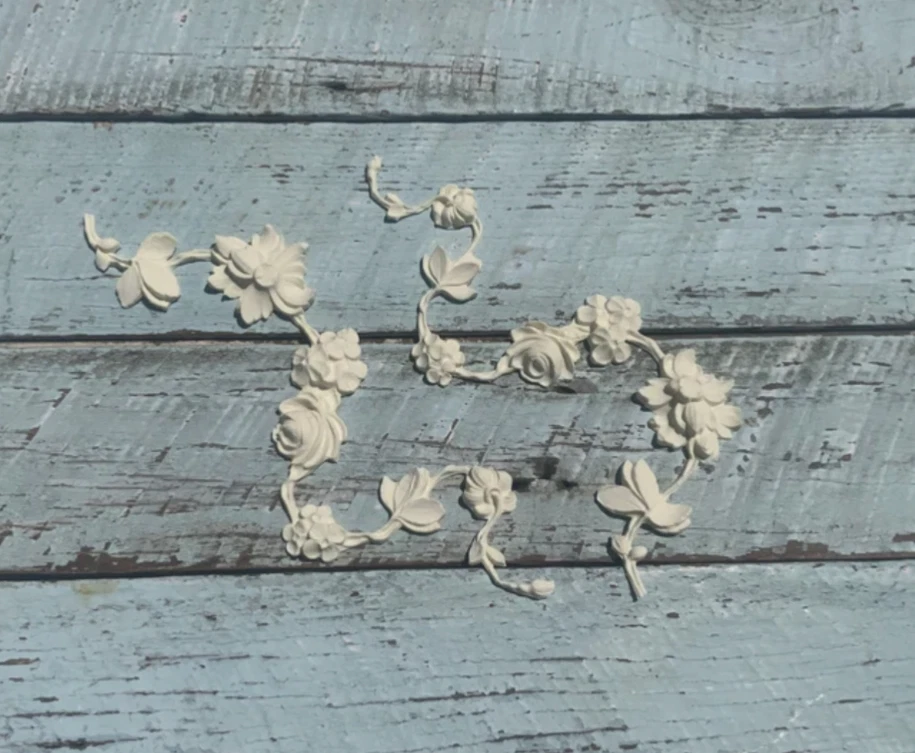 TEHAUX 2pcs Wood Appliques Onlays Decorative Unpainted Wooden Carved