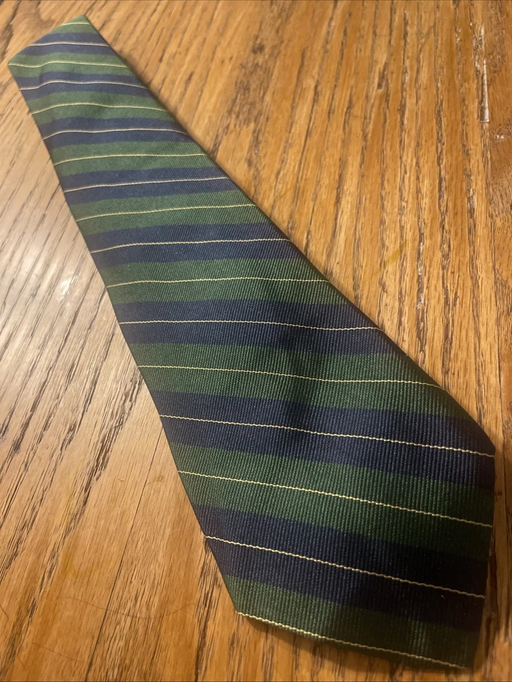 Corbata de seda vintage usada en excelente estado Lord & Taylor Repp organzine urdimbre regimiento rayas EE. UU. Foto 2 de 4