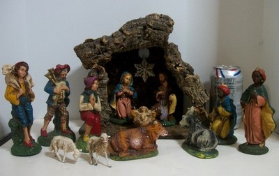 Vtg Christmas Nativity Scene Italy w Stable 13 pcs Missing 1 King  Colorful