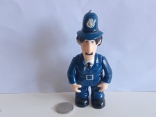Postman Pat PC Arthur Selby Figure Toy  2006