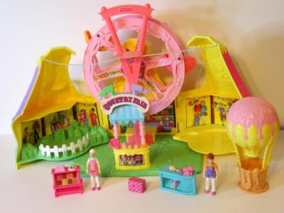 リトルファラオ⭐️一株　⭐️スイートガール3ポット Fisher Price Sweet Streets Dollhouse COUNTRY FAIR Carnival Dolls