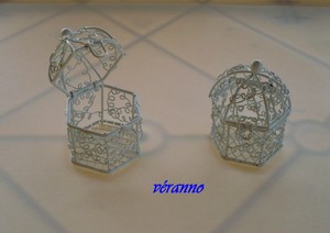 Détails Sur Mini Cage Oiseaux En Métal Blanche Contenant Pour Dragées