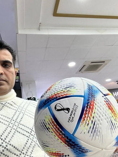 Adidas Al Rihla FIFA World Cup Qatar 2022 official football ball (size 5) - Picture 3 of 12